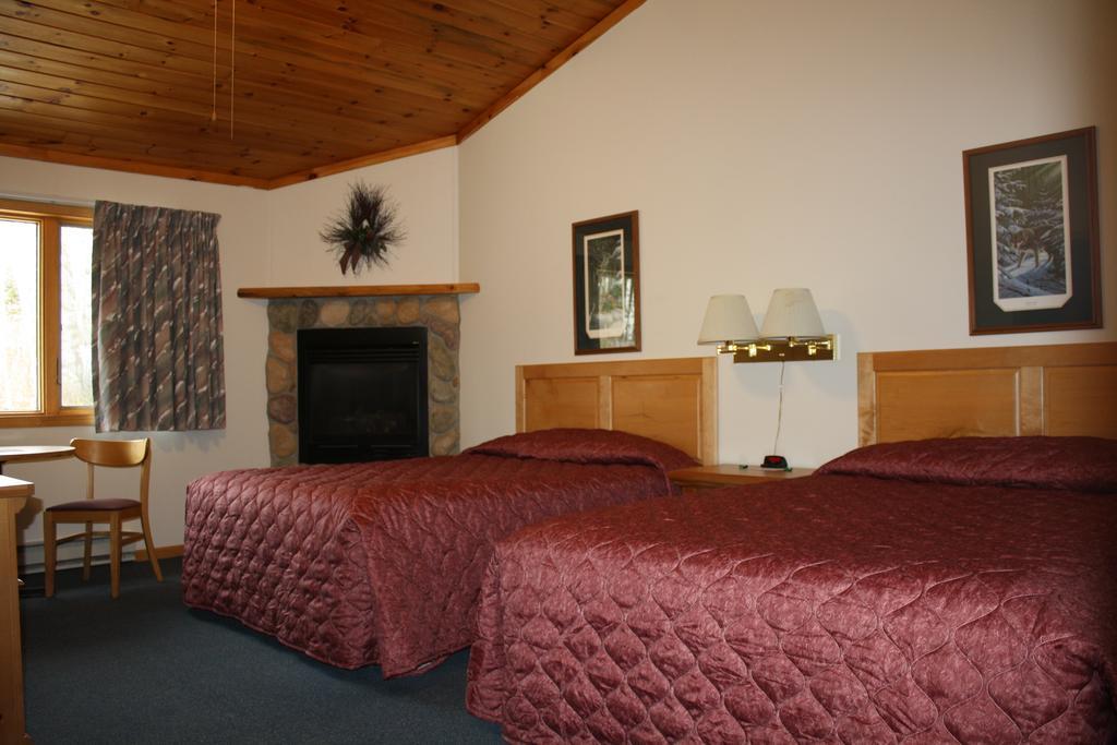 Superior Ridge Resort Motel Schroeder 외부 사진