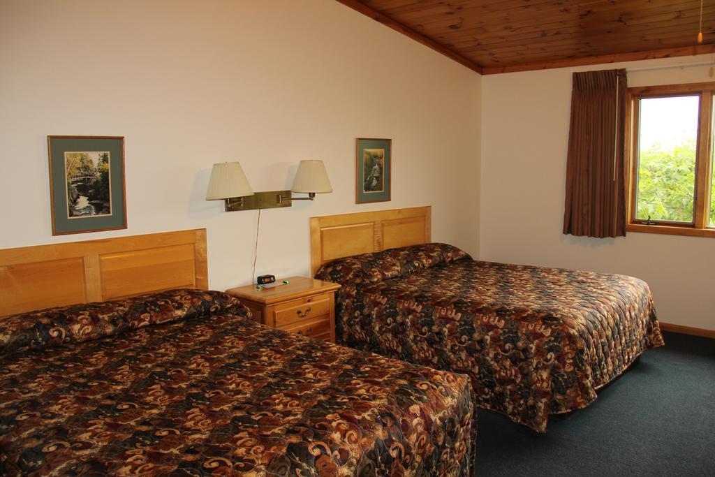 Superior Ridge Resort Motel Schroeder 외부 사진