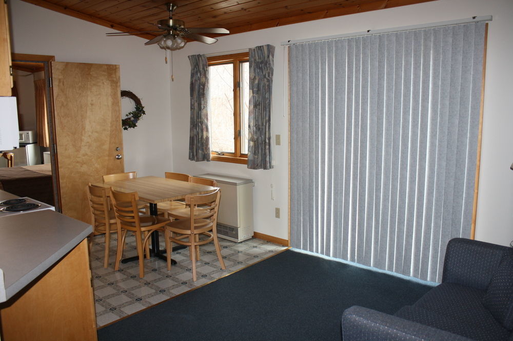 Superior Ridge Resort Motel Schroeder 외부 사진