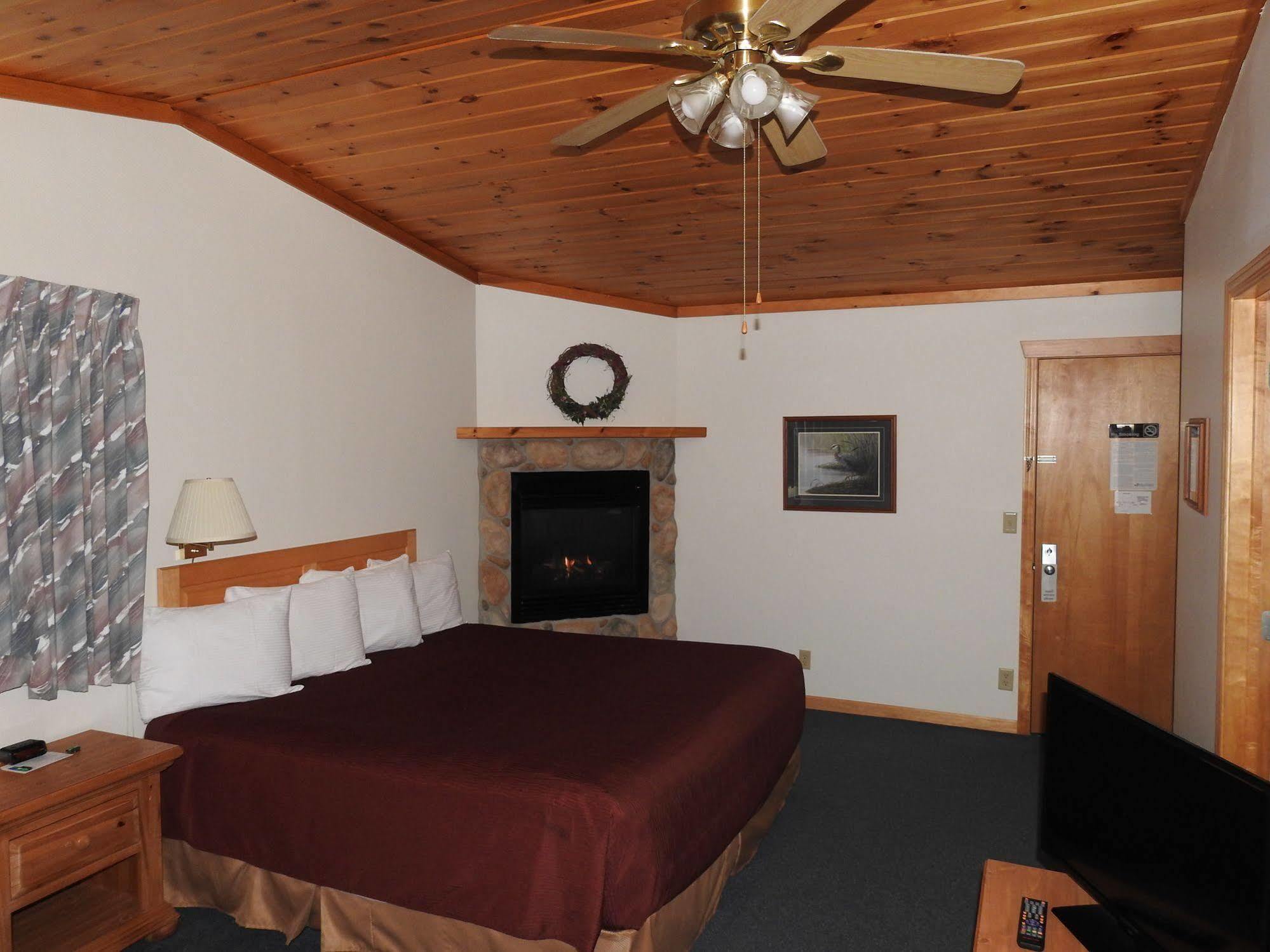Superior Ridge Resort Motel Schroeder 외부 사진