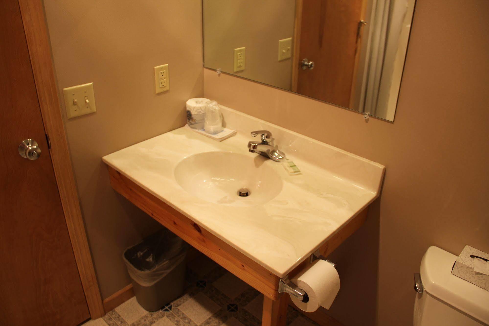 Superior Ridge Resort Motel Schroeder 외부 사진