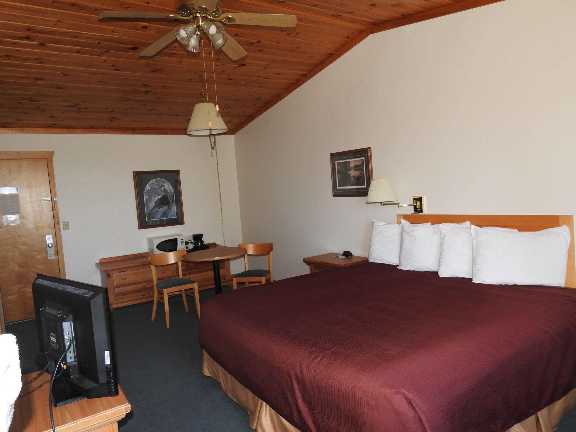 Superior Ridge Resort Motel Schroeder 외부 사진